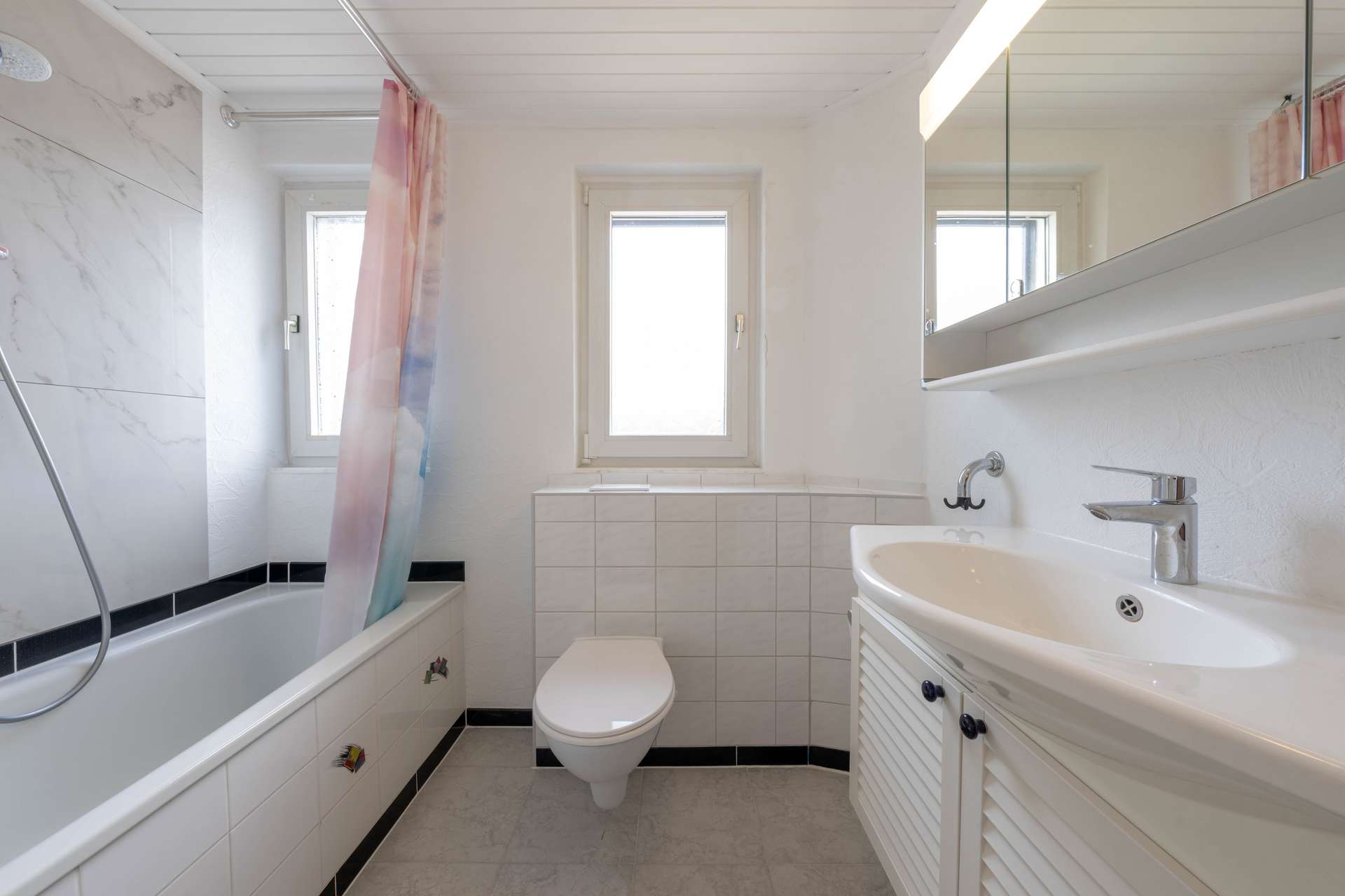OG Einliegerwohnung Badezimmer