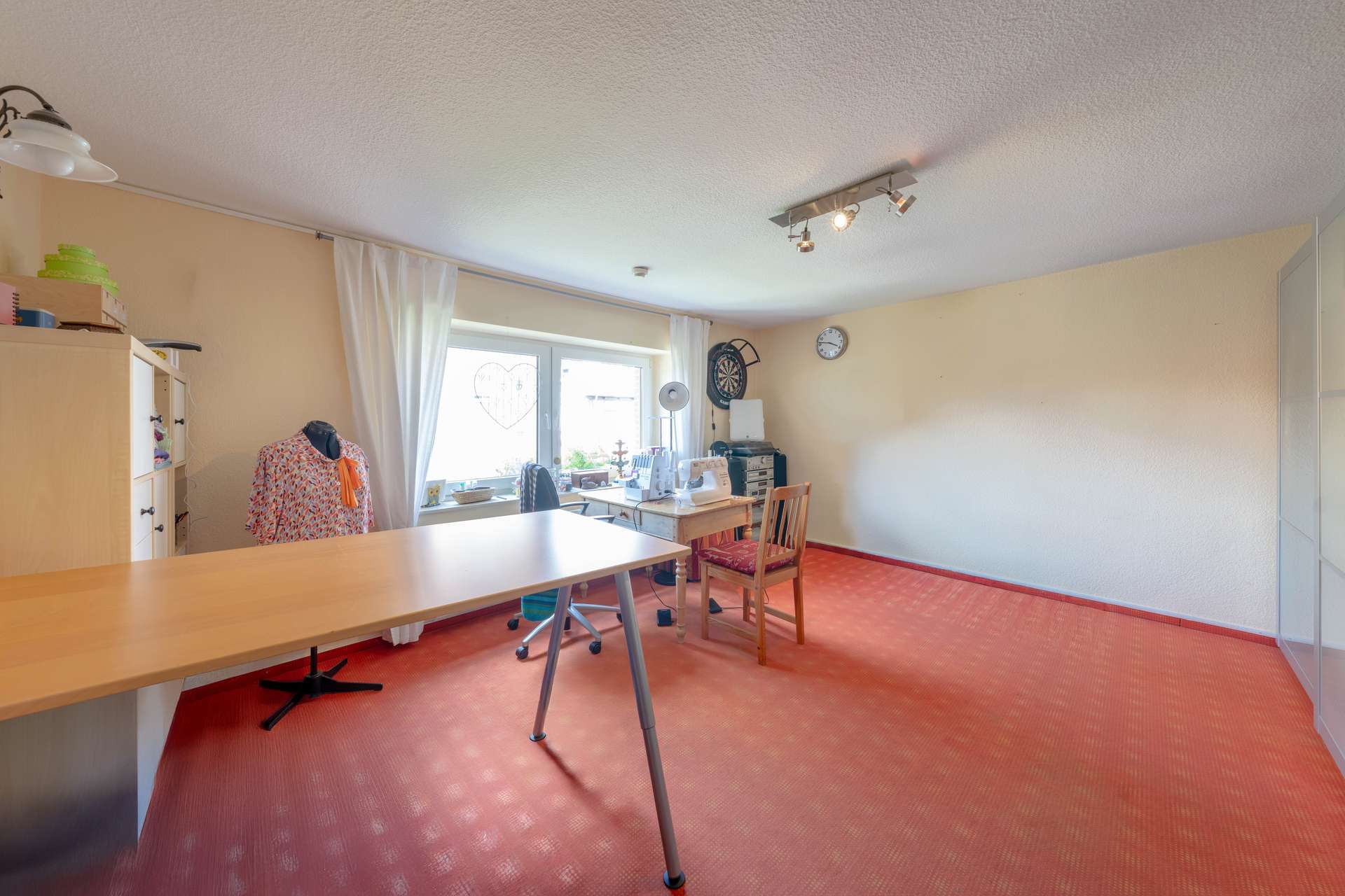 OG Wohnung Arbeitszimmer