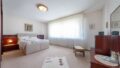 Haus rechts OG Schlafzimmer