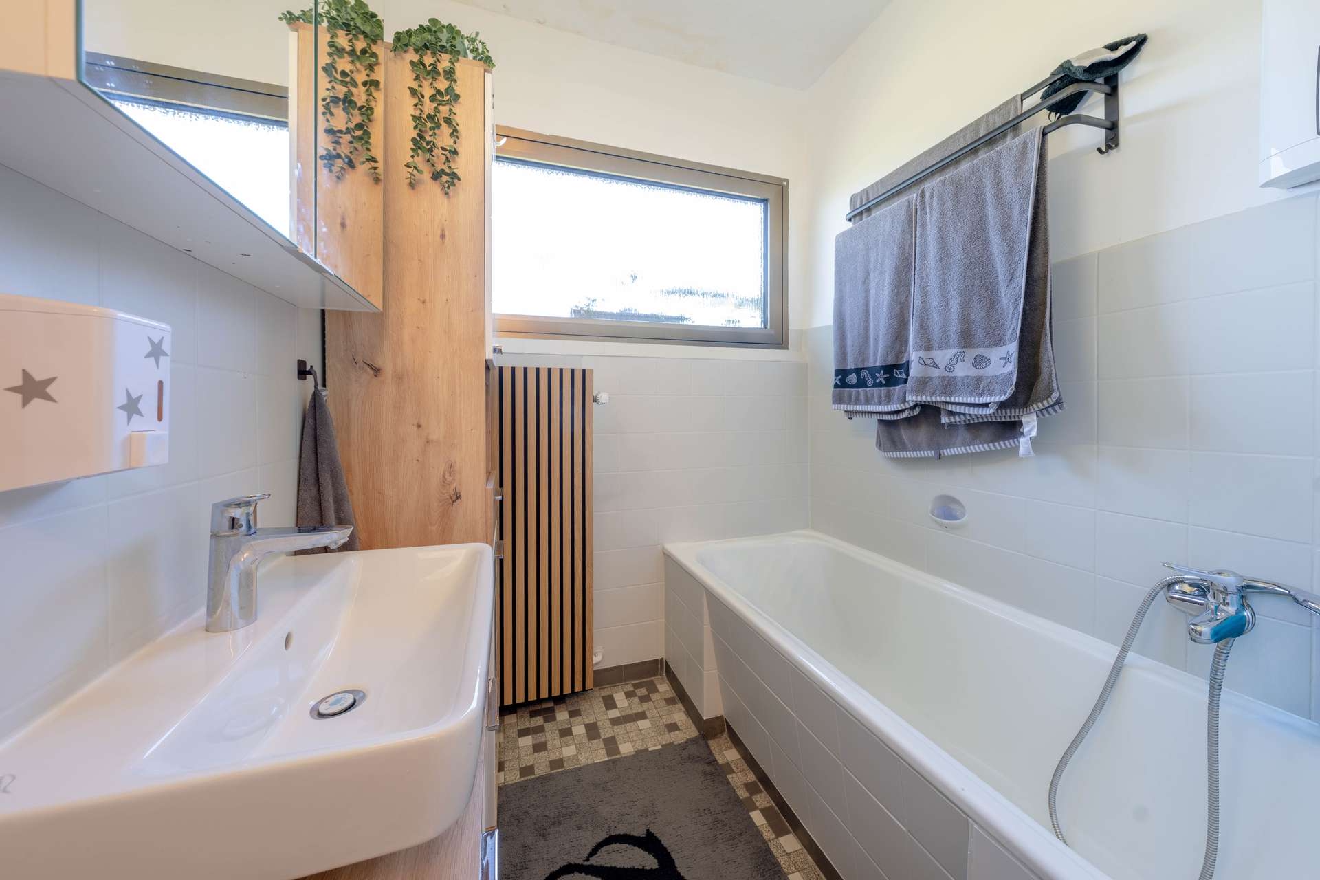 OG re. Badezimmer